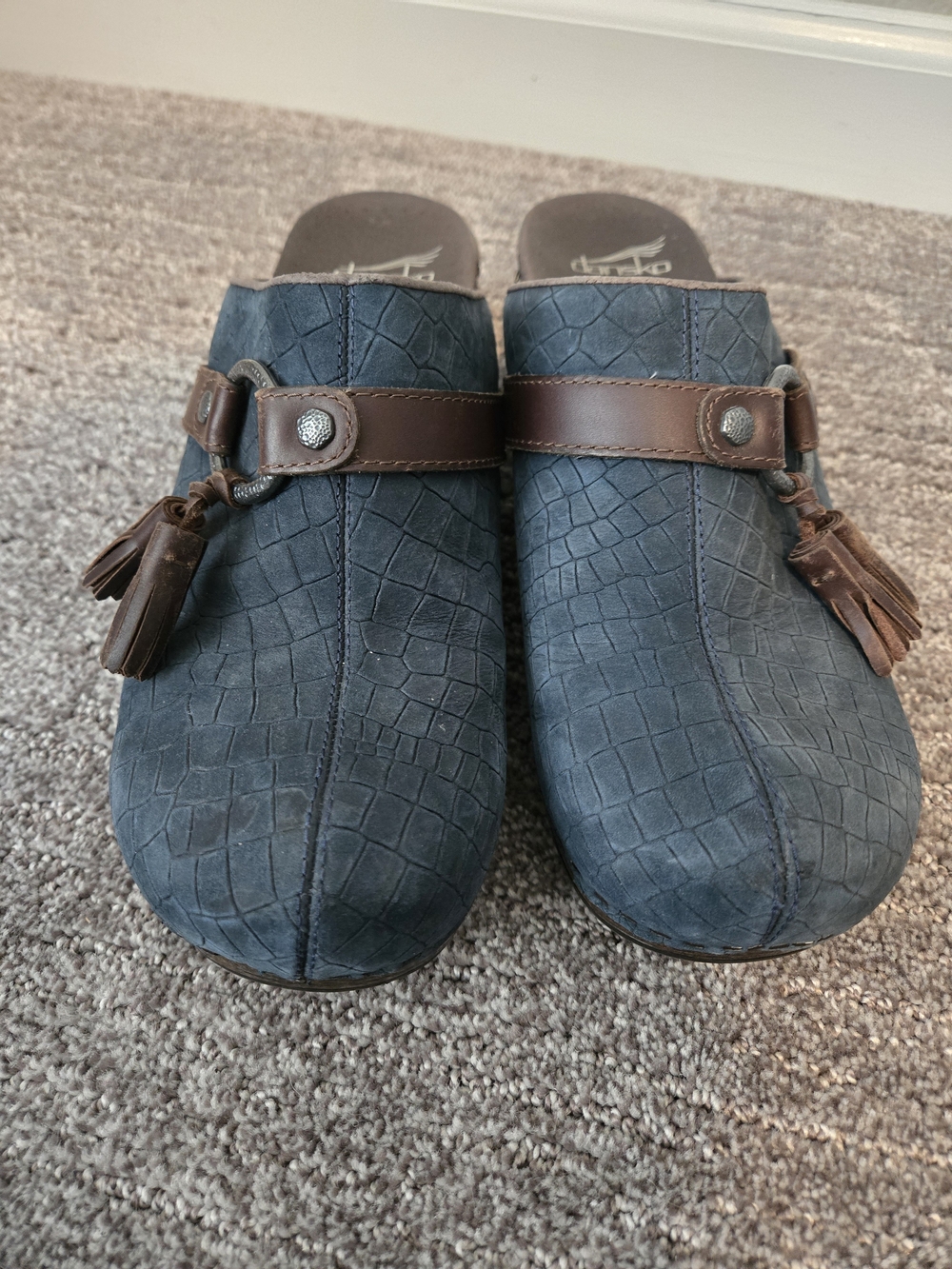 Dansko Navy Croc-Embossed SlipOn Mules Brown Tassel Strap Womens US 10.5 Euro 41